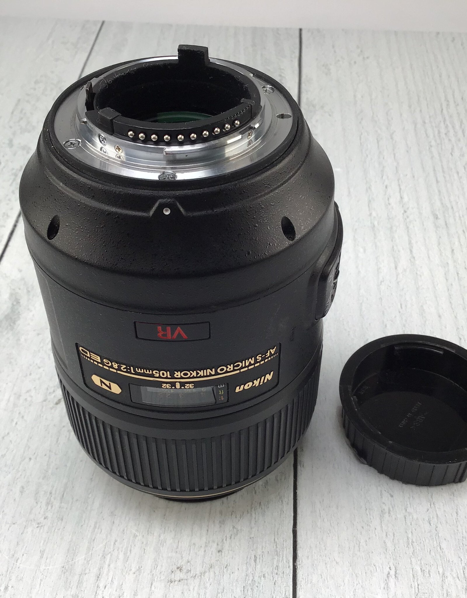 NIKON Nikon AF-S Micro Nikkor 105mm f2.8 G VR Lens Used Good
