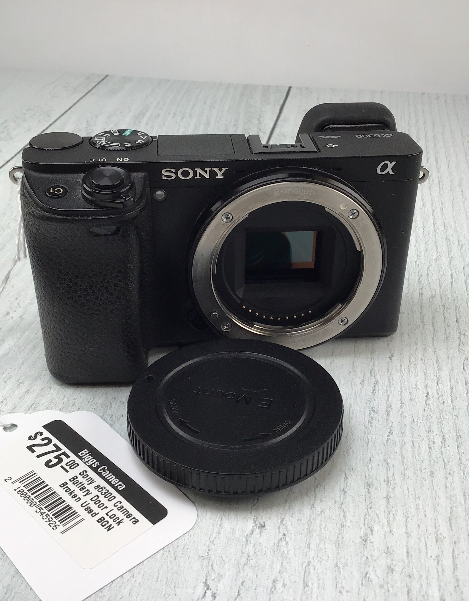 SONY Sony a6300 Camera Battery Door Lock Broken Used BGN
