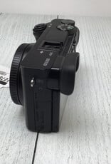 SONY Sony a6300 Camera Battery Door Lock Broken Used BGN