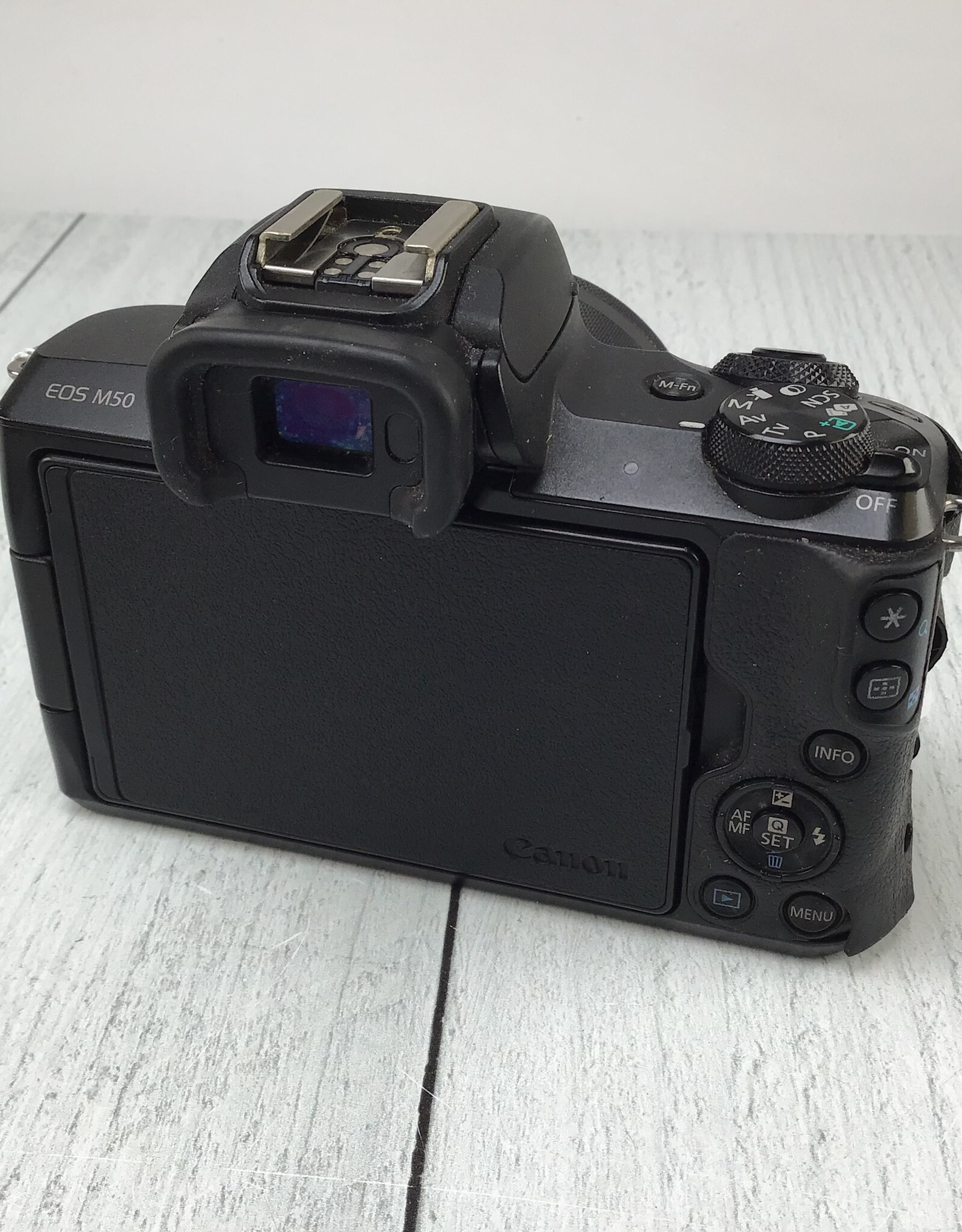 CANON Canon EOS M50 Camera w/ 15-45mm Used BGN