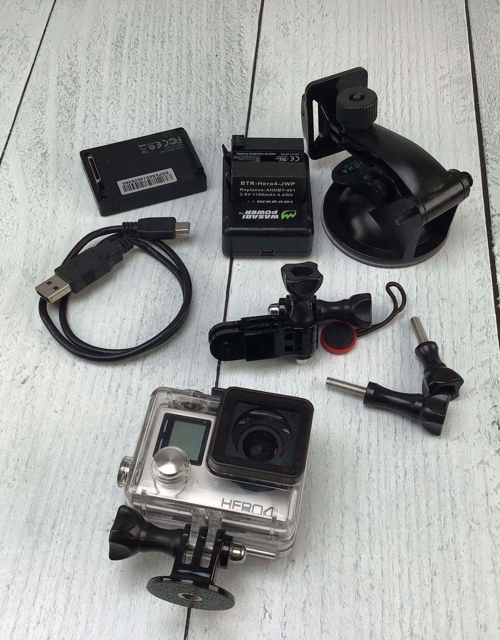 GoPro GoPro Hero 4 Camera w/ Access. Used Good