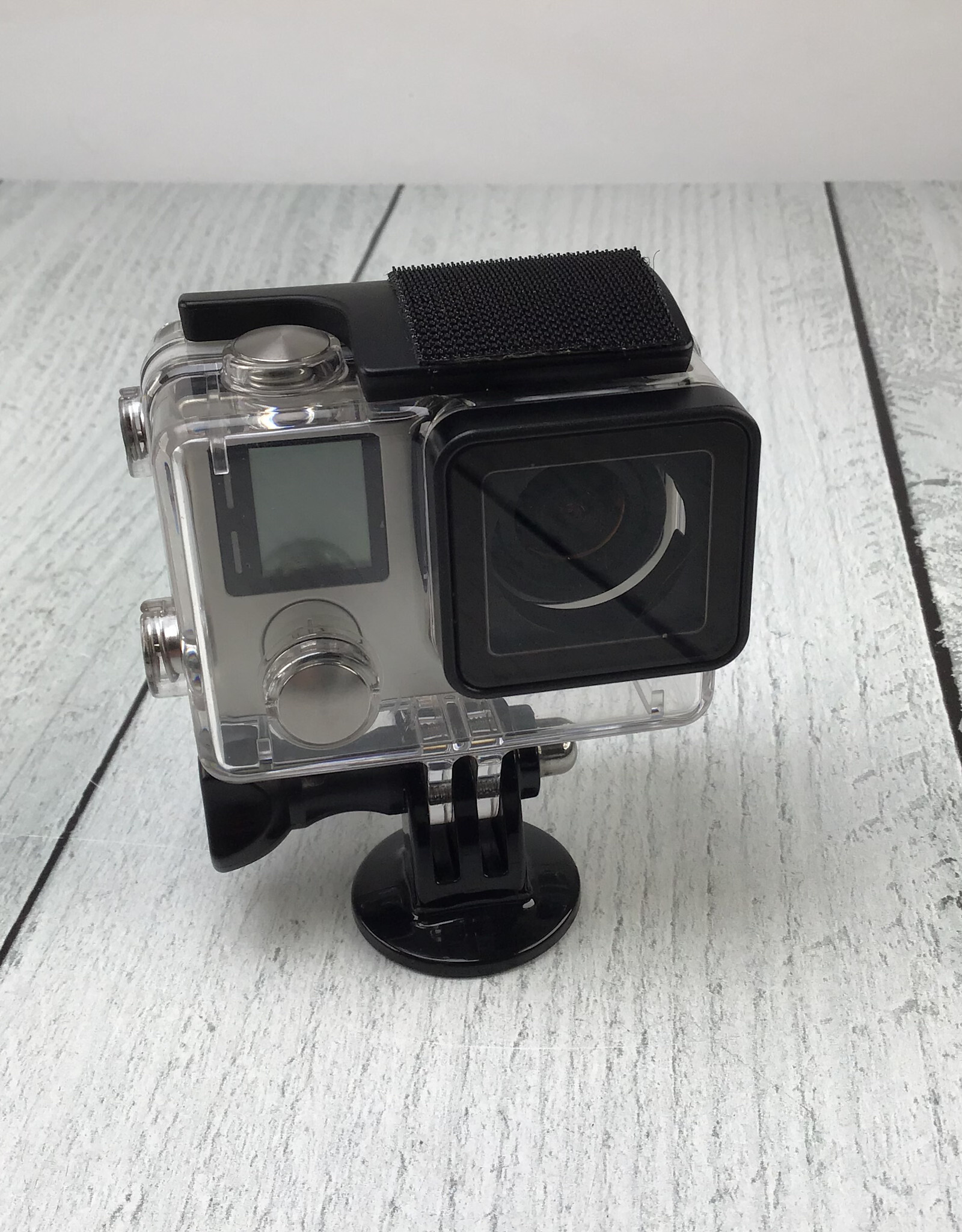 GoPro GoPro Hero 4 Camera w/ Access. Used Good
