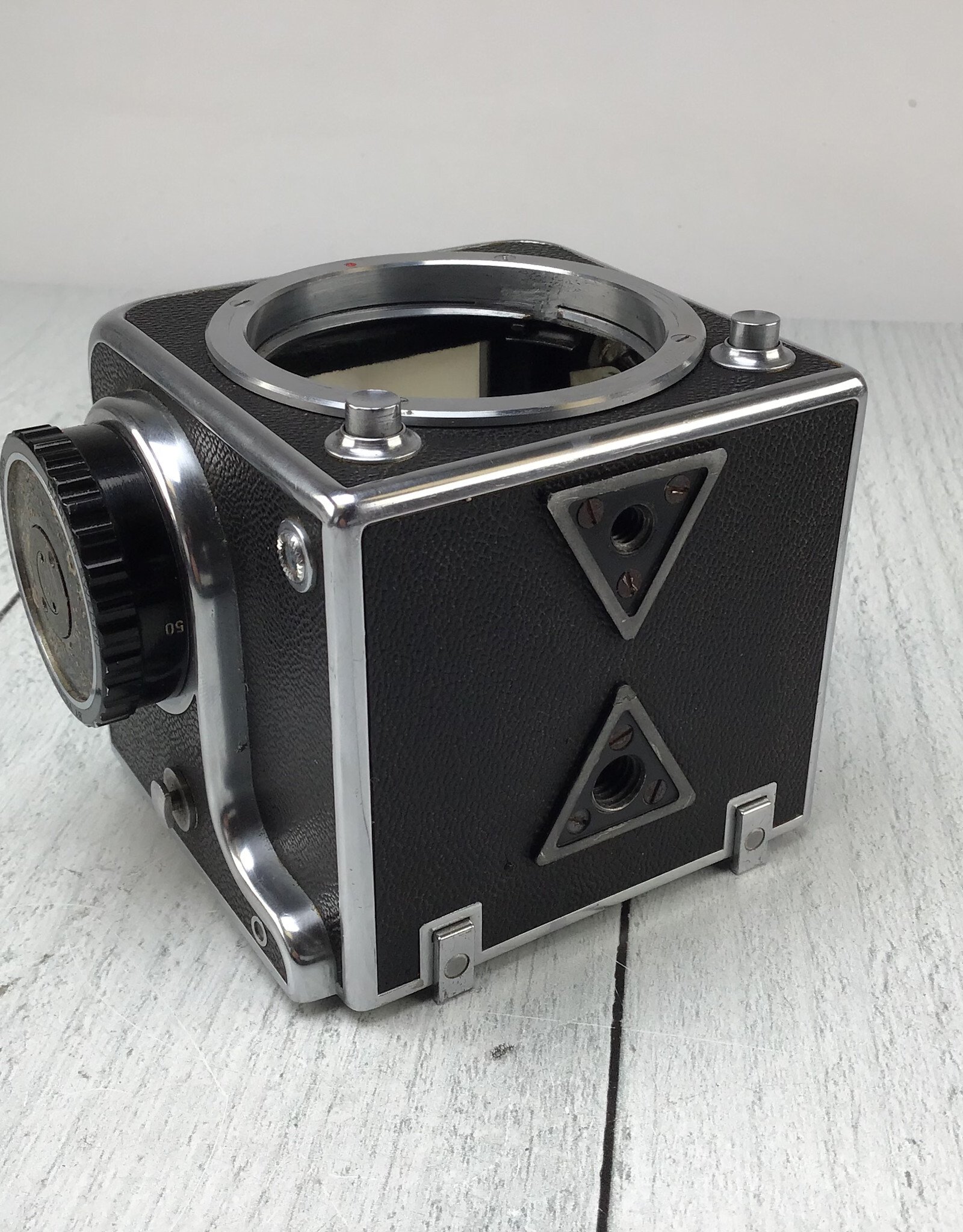 Hasselblad Hasselblad 1000F Camera Body Shutter Not Firing Used AS IS