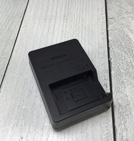 NIKON Nikon MH-32 Battery Charger for EN-EL25 Used Good