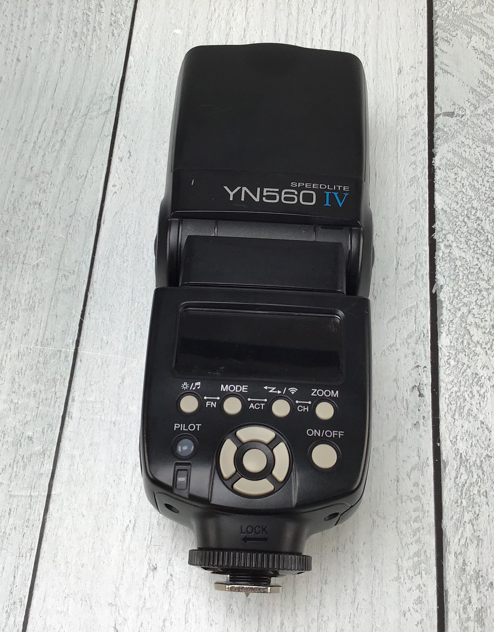 YONGNUO Yongnuo Speedlite YN560IV Flash Used Fair