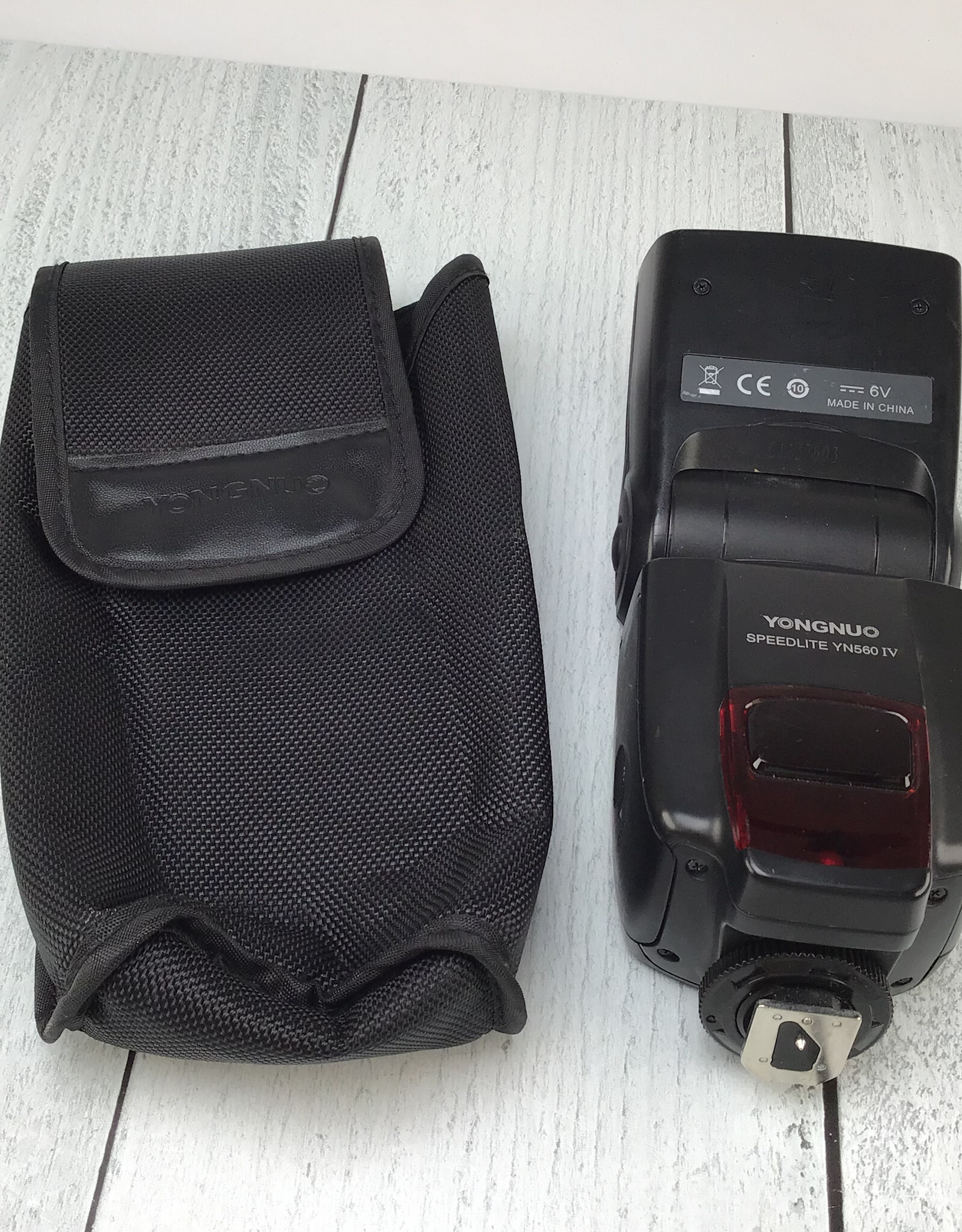 YONGNUO Yongnuo Speedlite YN560IV Flash Used Fair