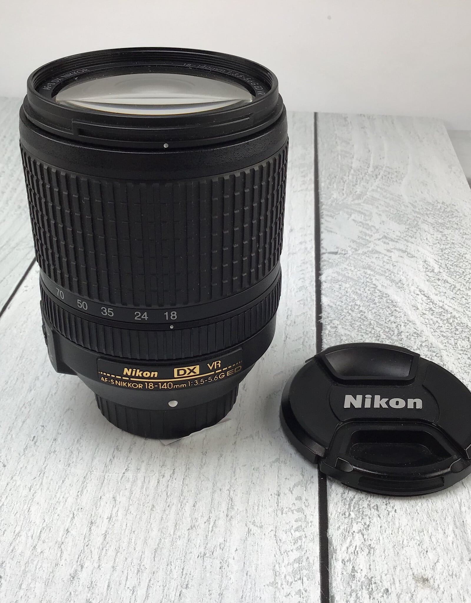NIKON Nikon DX AF-S Nikkor 18-140mm f3.5-5.6G VR Lens Used Good