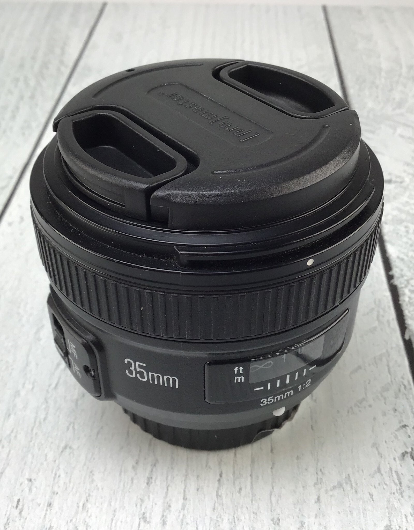 NIKON Yongnuo 35mm f2 Lens for Nikon Used Good