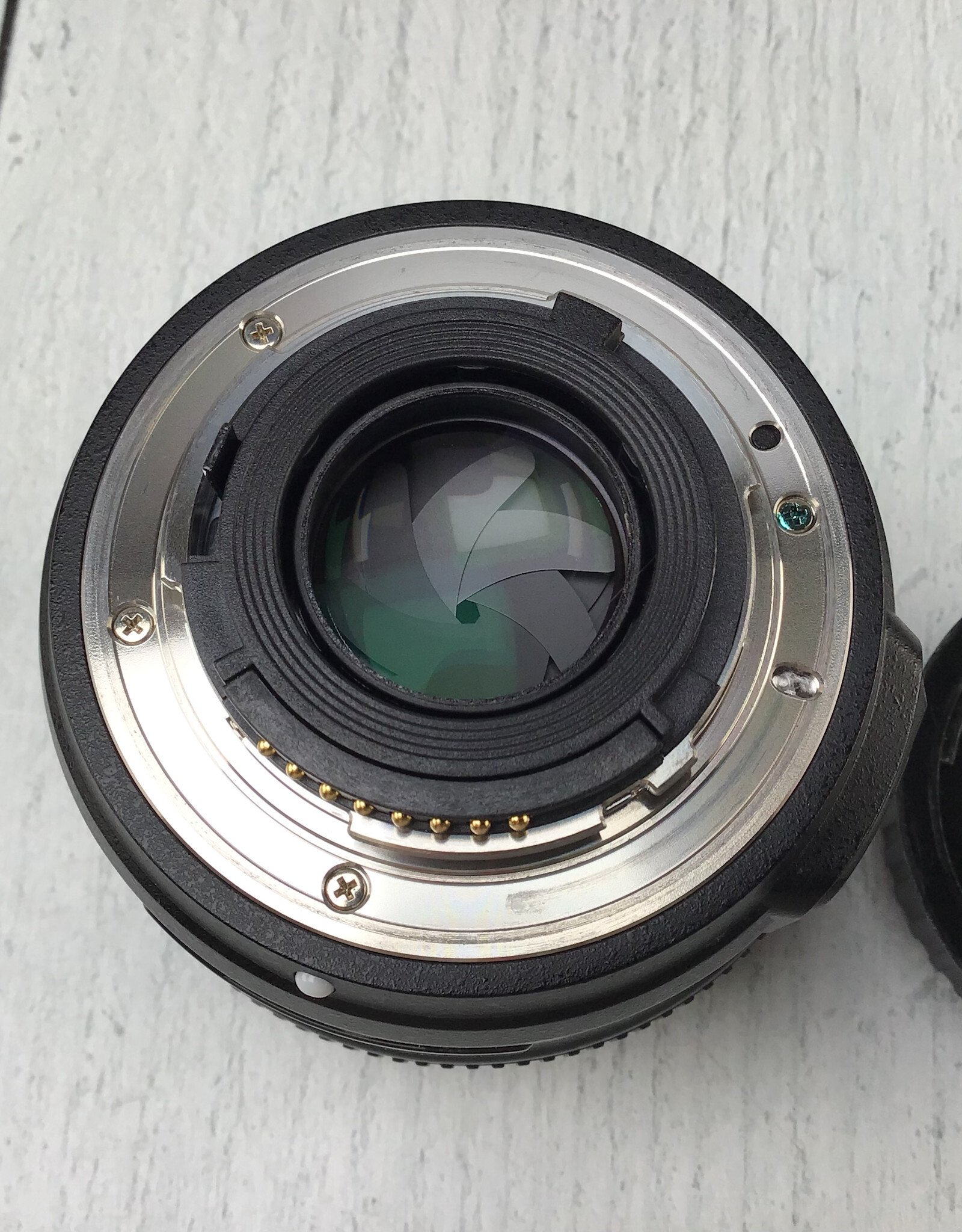 NIKON Yongnuo 35mm f2 Lens for Nikon Used Good