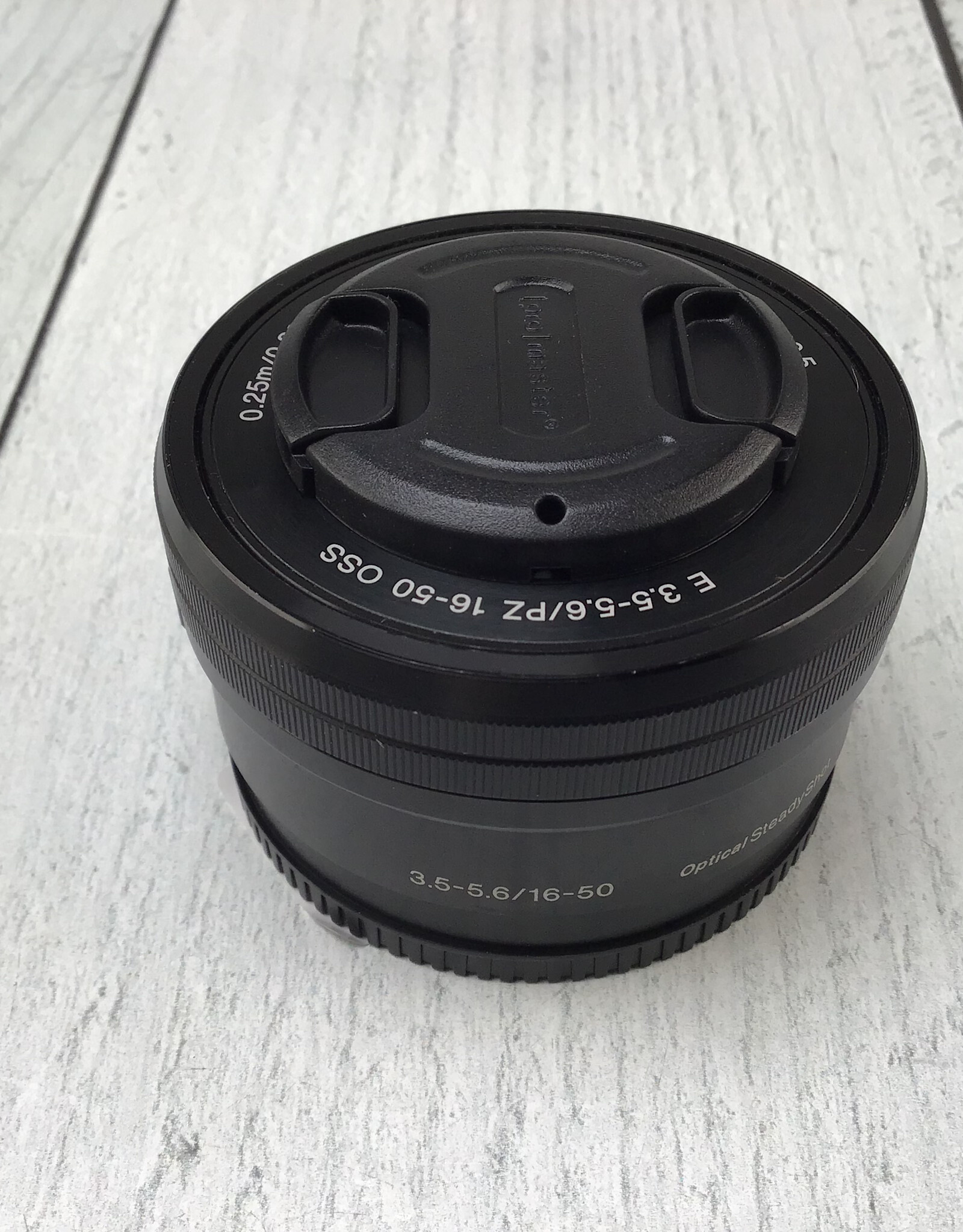 SONY Sony E 16-50mm f3.5-5.6 OSS Lens Used Good