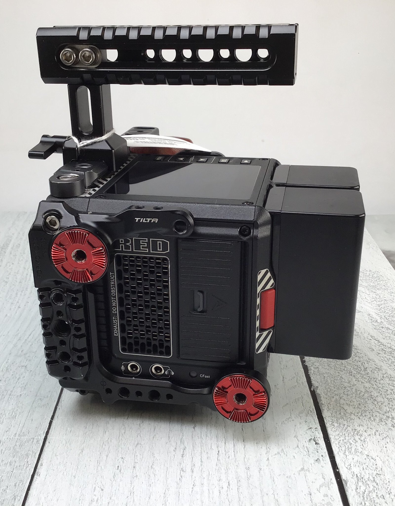 Red RED DIGITAL CINEMA KOMODO 6K Camera w/ Access 406 Hours Used Fair