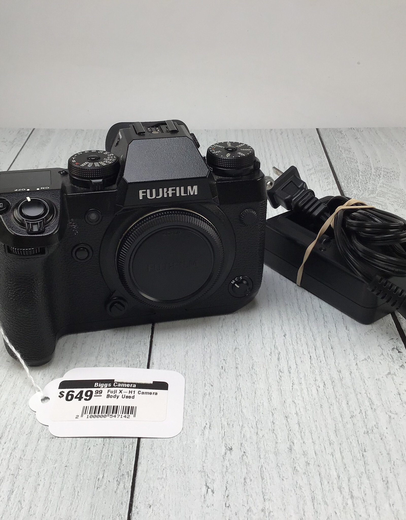 FUJI Fuji X-H1 Camera Body Used