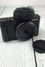 SONY Sony ZV-1F Camera w/ Multi Battery Charger Used Good