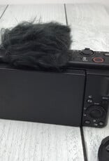 SONY Sony ZV-1F Camera w/ Multi Battery Charger Used Good