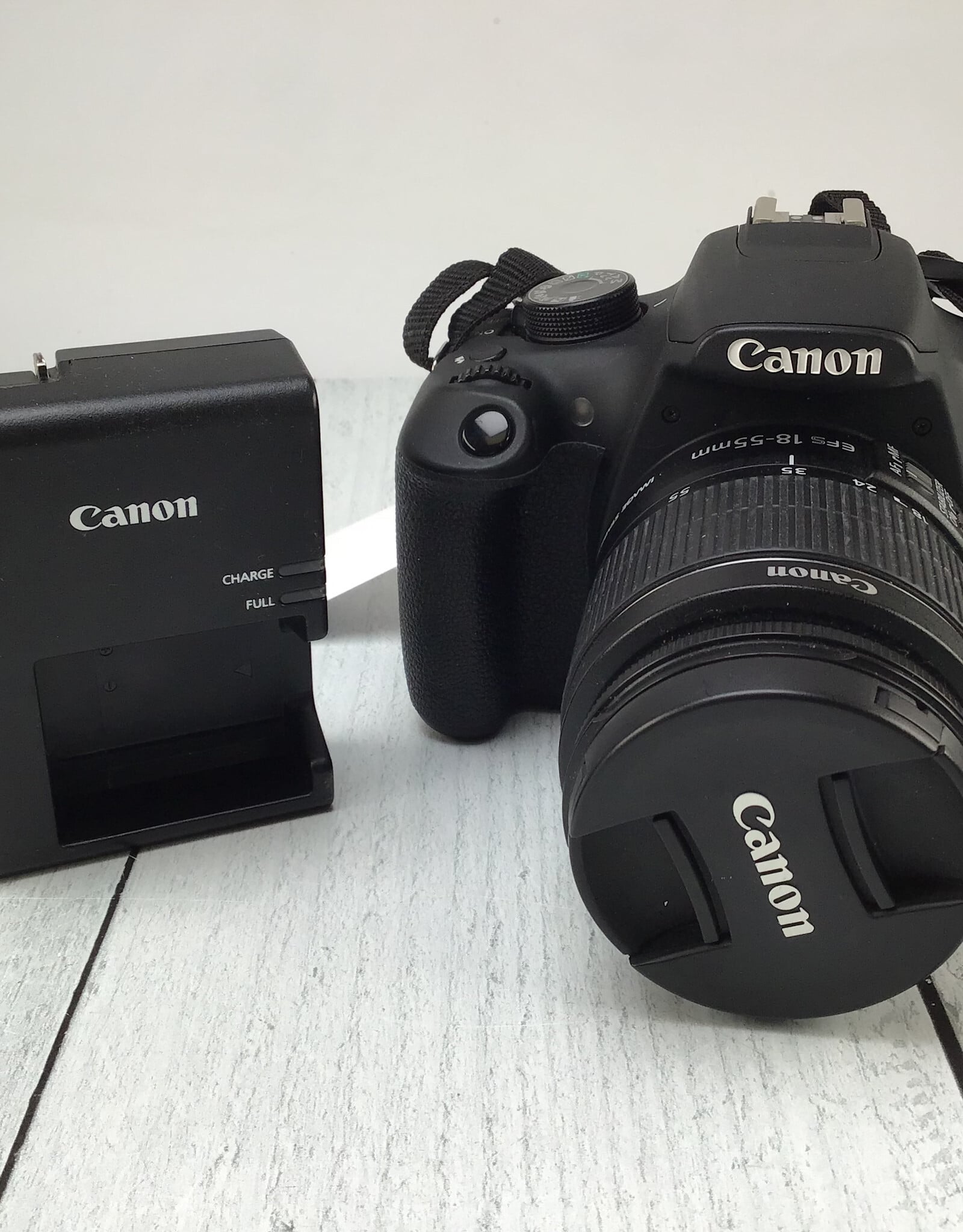 CANON Canon Rebel T5 Camera w/ 18-55mm IS Used Good