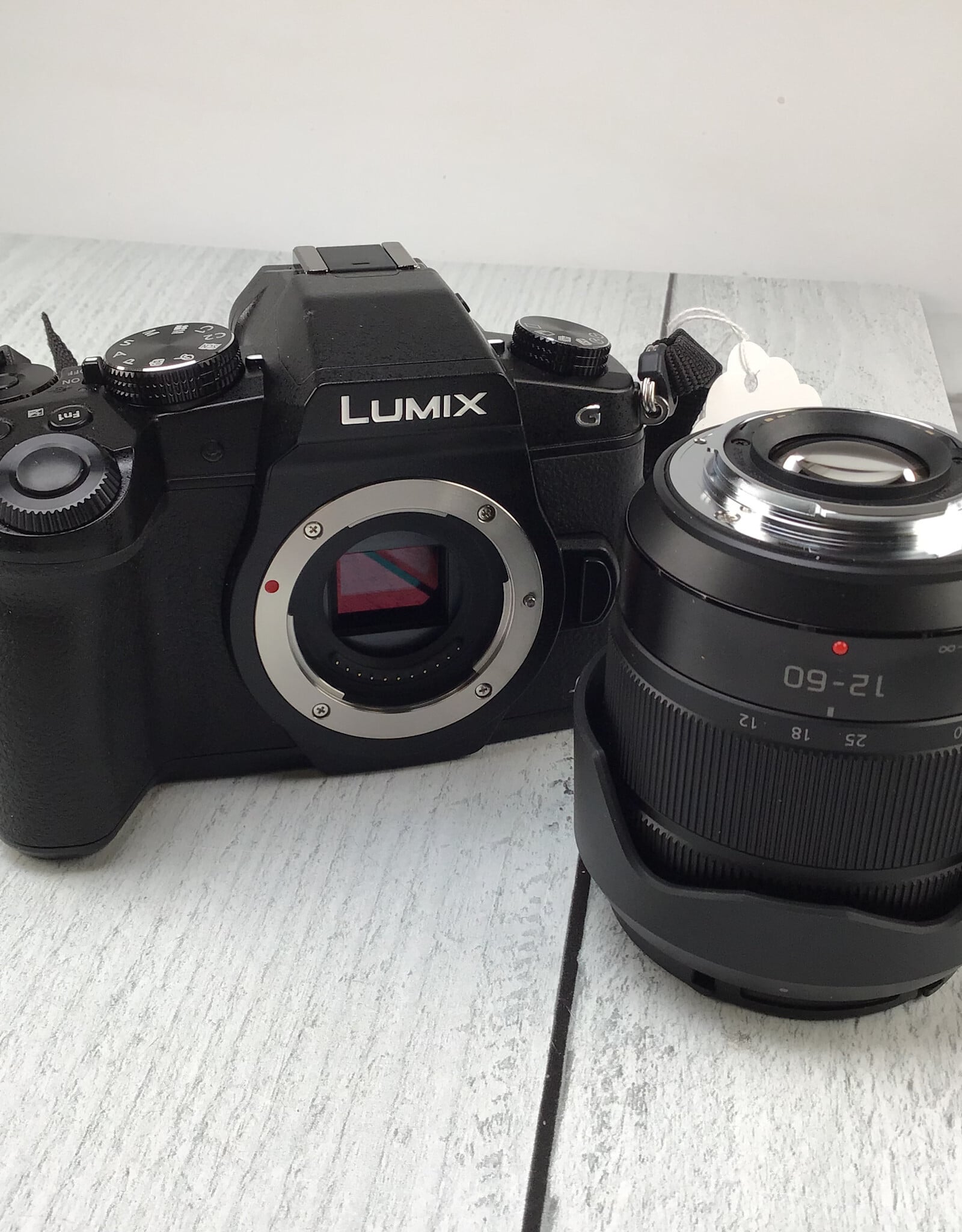 PANASONIC Panasonic DMC-G85 Camera w/ 12-60mm Used Good