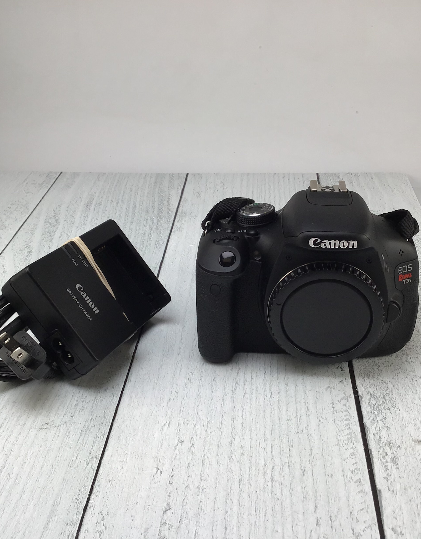 CANON Canon Rebel T3i Camera Body Used Good