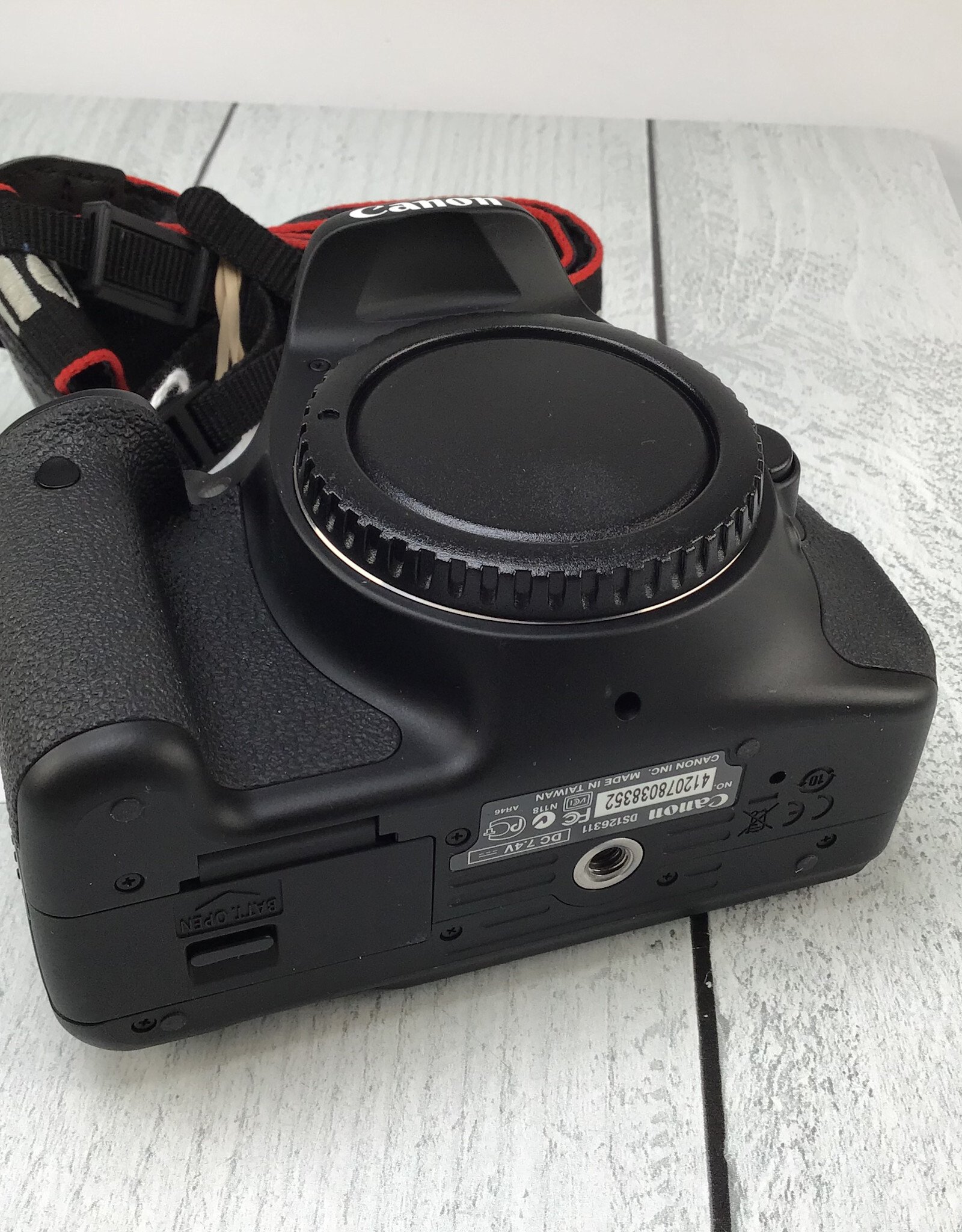 CANON Canon Rebel T3i Camera Body Used Good