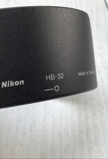 NIKON Nikon HB-32 Lens Hood Shade F/18-70,18-105 & 18-135 Used Good