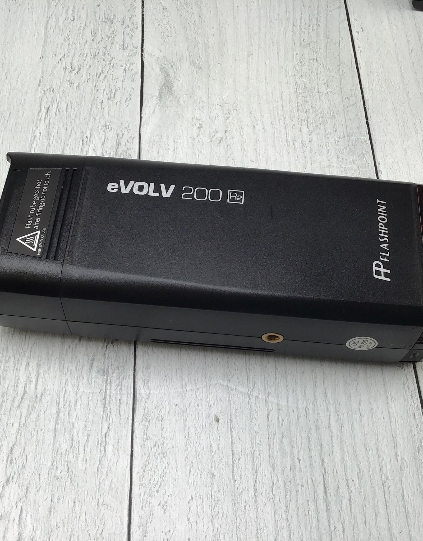 Flashpoint Flashpoint Evolv 200R2 Flash Used Good