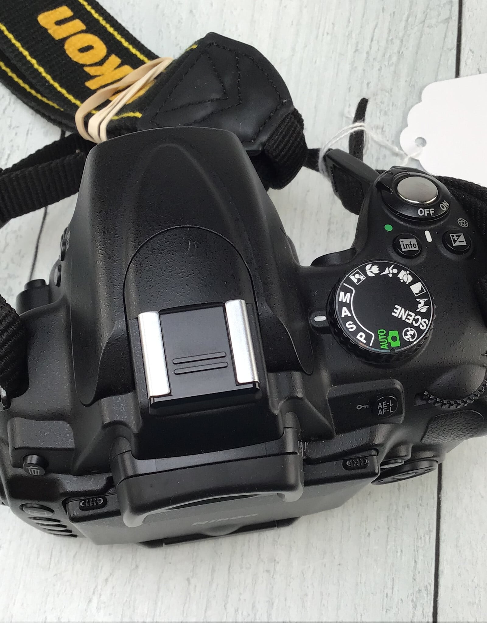 NIKON Nikon D5000 Camera Body Used Good