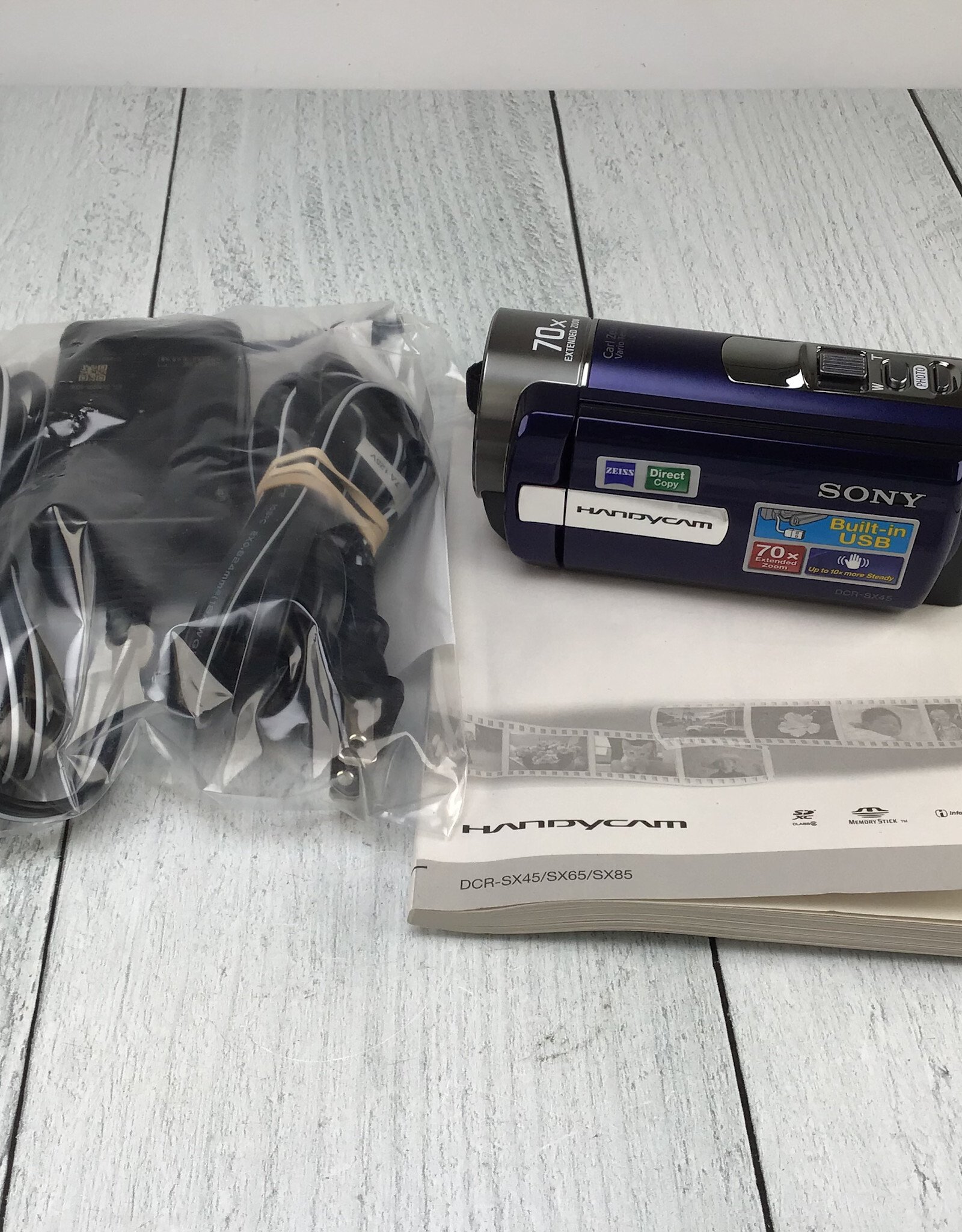 SONY Sony Handycam DCR-SX45 Camcorder Used Good