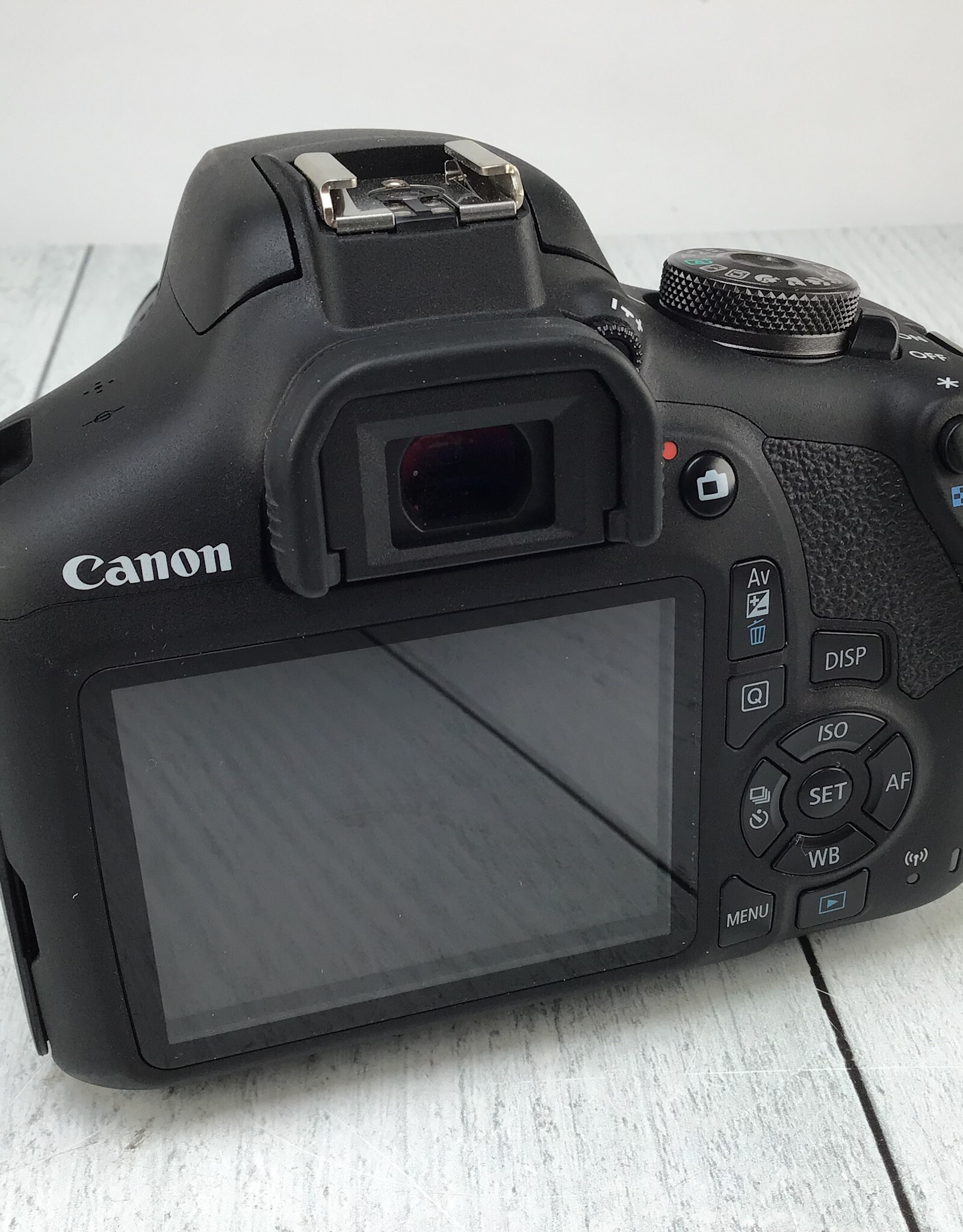 CANON Canon Rebel T7 Camera w/ 18-55mm IS Used Good
