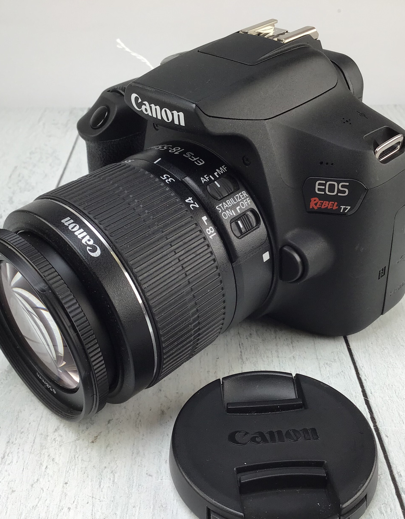 CANON Canon Rebel T7 Camera w/ 18-55mm IS Used Good