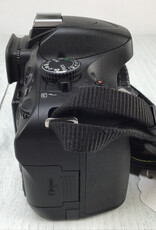 NIKON Nikon D5100 Camera Body No Charger Used Good