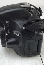 NIKON Nikon D5100 Camera Body No Charger Used Good