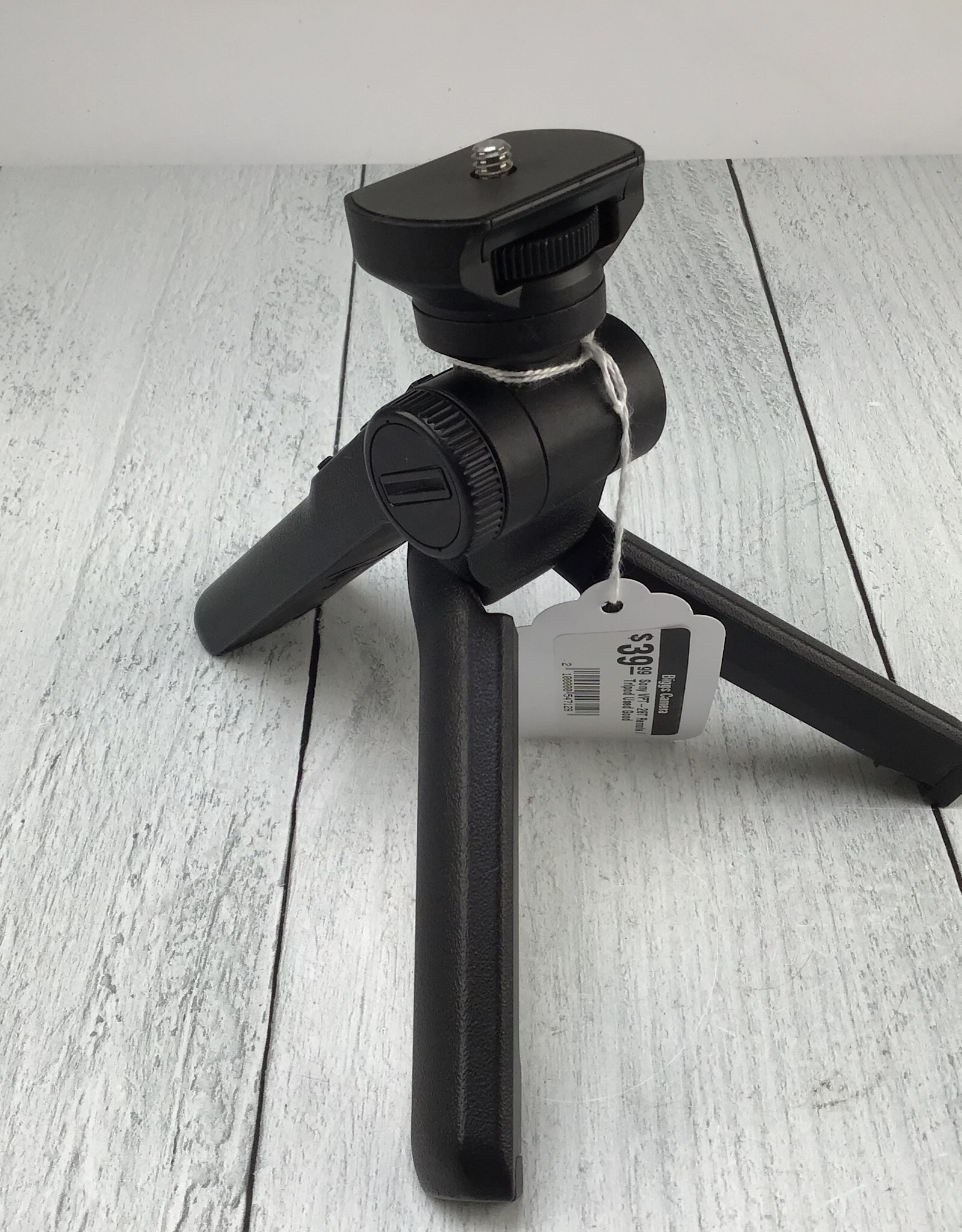 SONY Sony VPT-28T Remote / Tripod Used Good