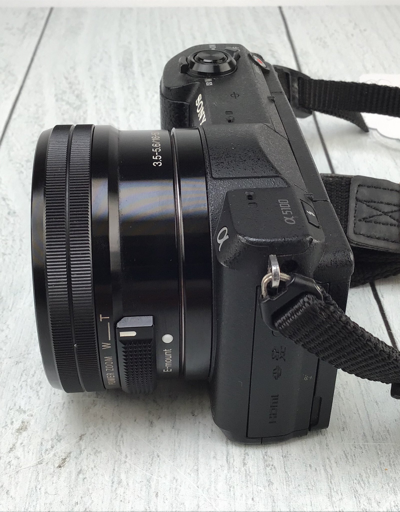 SONY Sony a5100 Camera w/ 16-50mm Used Good