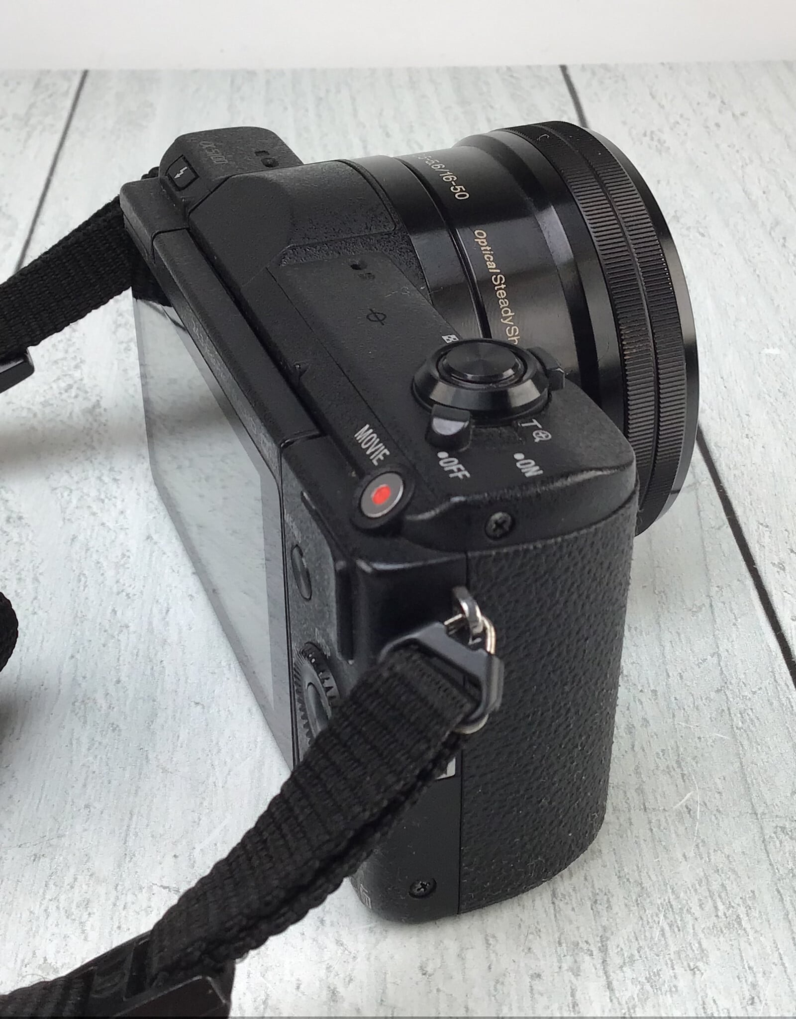 SONY Sony a5100 Camera w/ 16-50mm Used Good