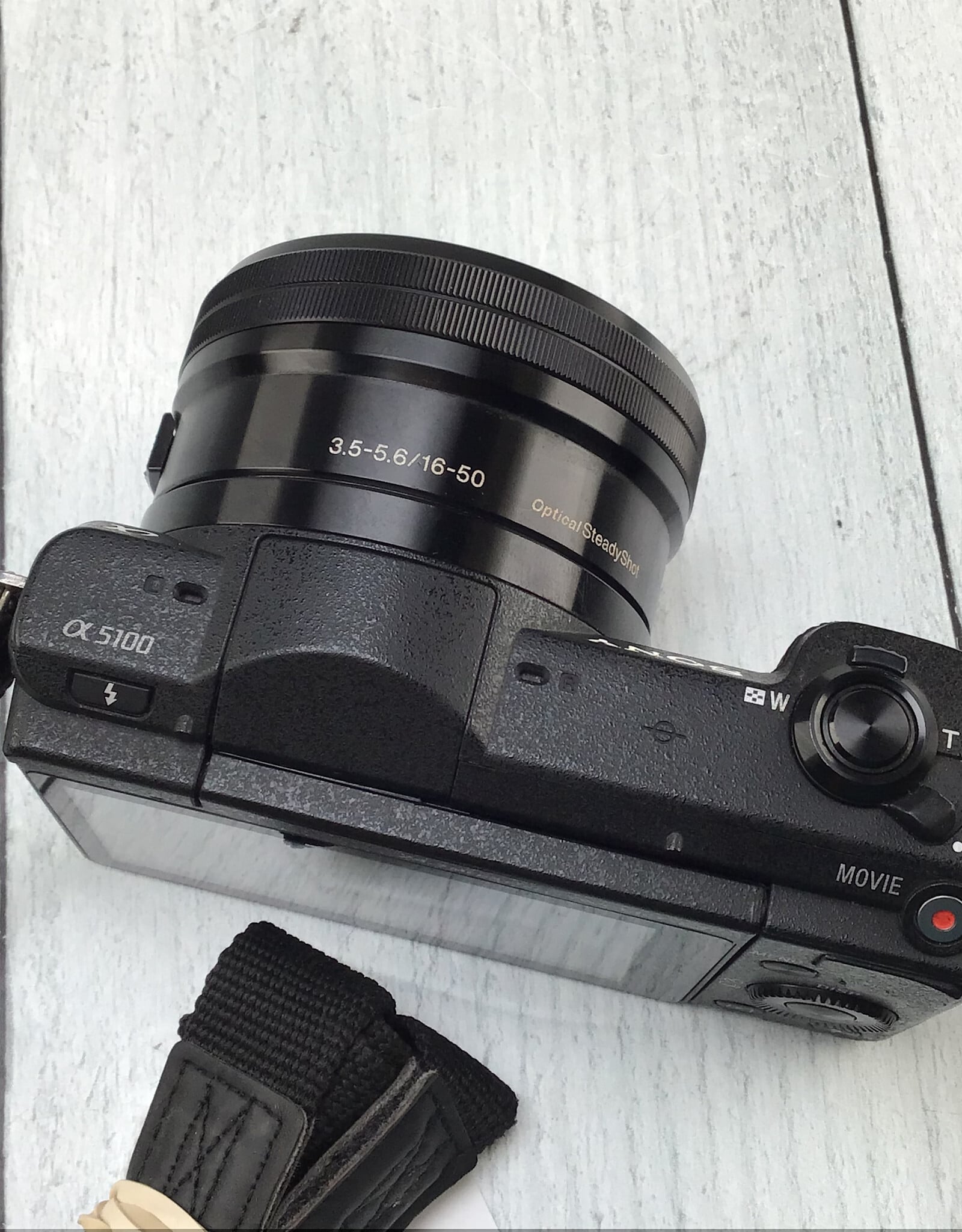 SONY Sony a5100 Camera w/ 16-50mm Used Good