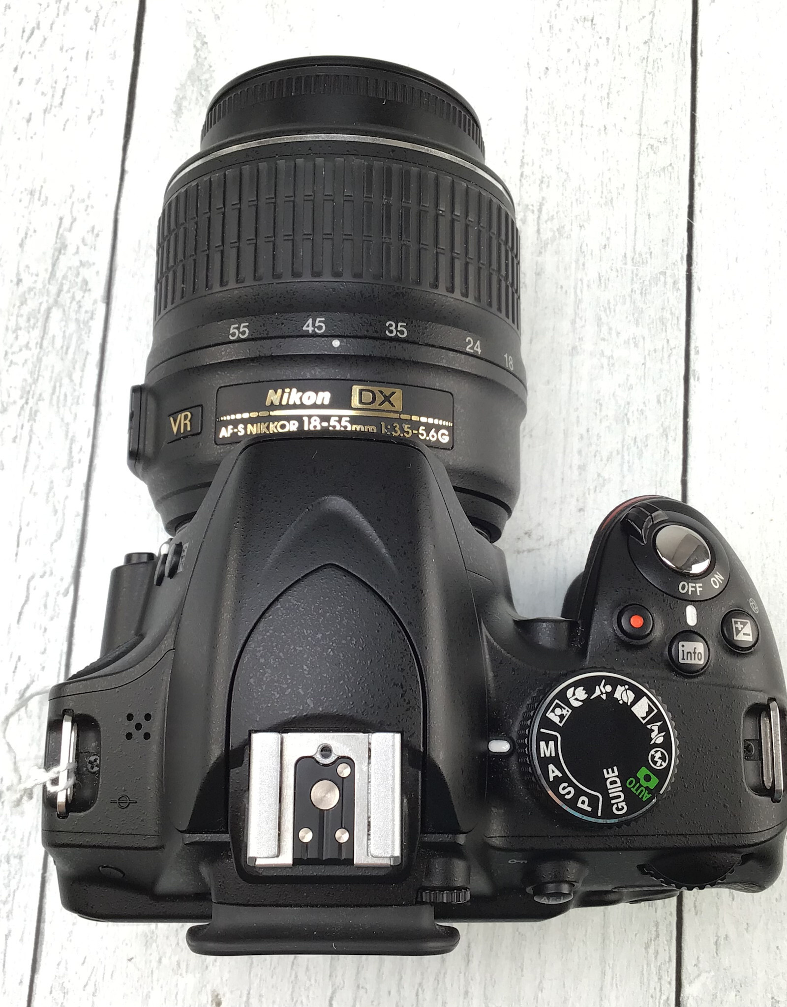 NIKON Nikon D3200 Camera w/ 18-55mm Used Good