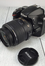 NIKON Nikon D3200 Camera w/ 18-55mm Used Good