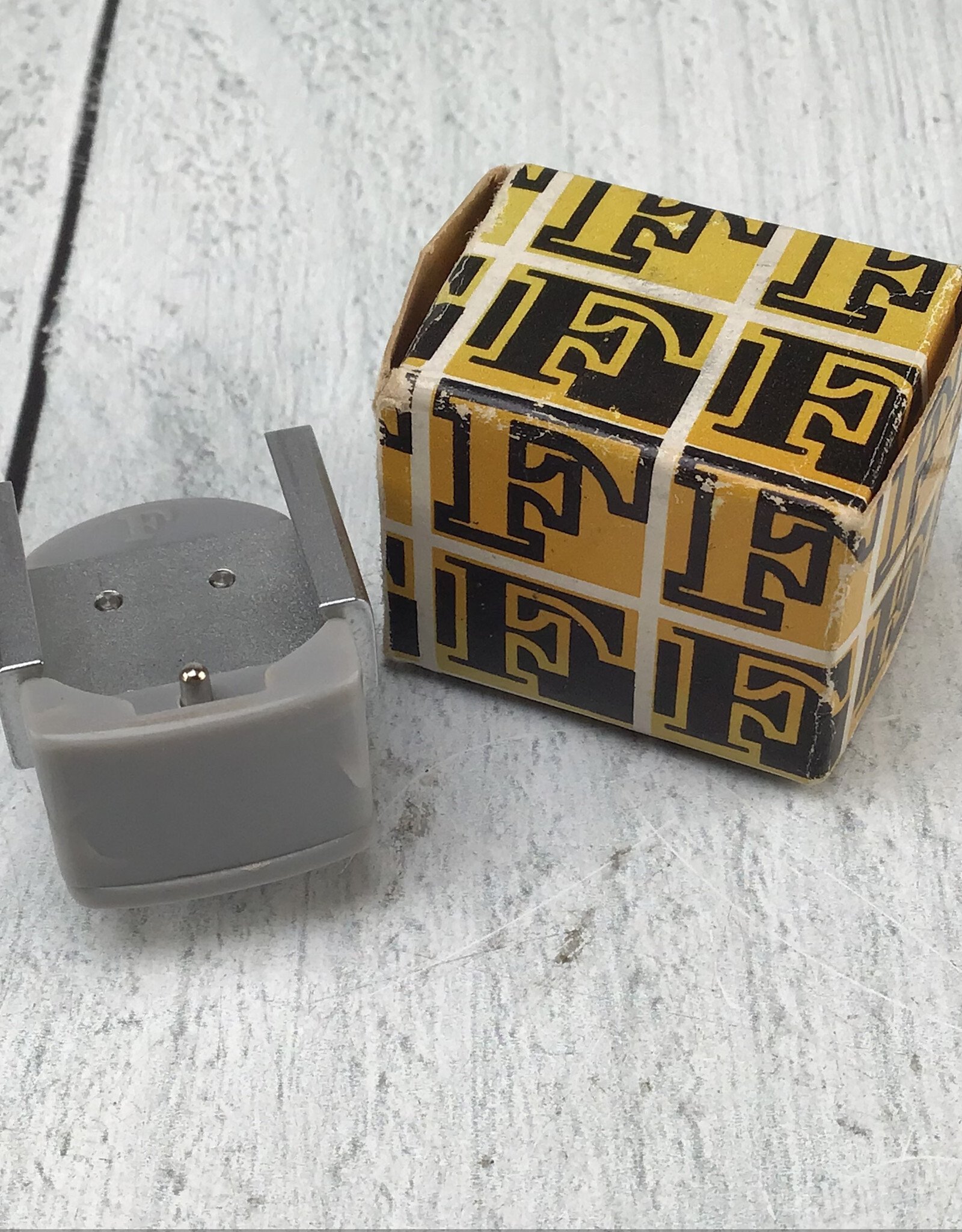 NIKON Nikon F Flash Shoe Coupler Used Good