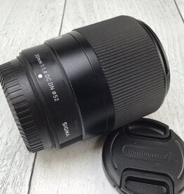 SIGMA Sigma 30mm f1.4 DC DN Lens for Fuji Used Good