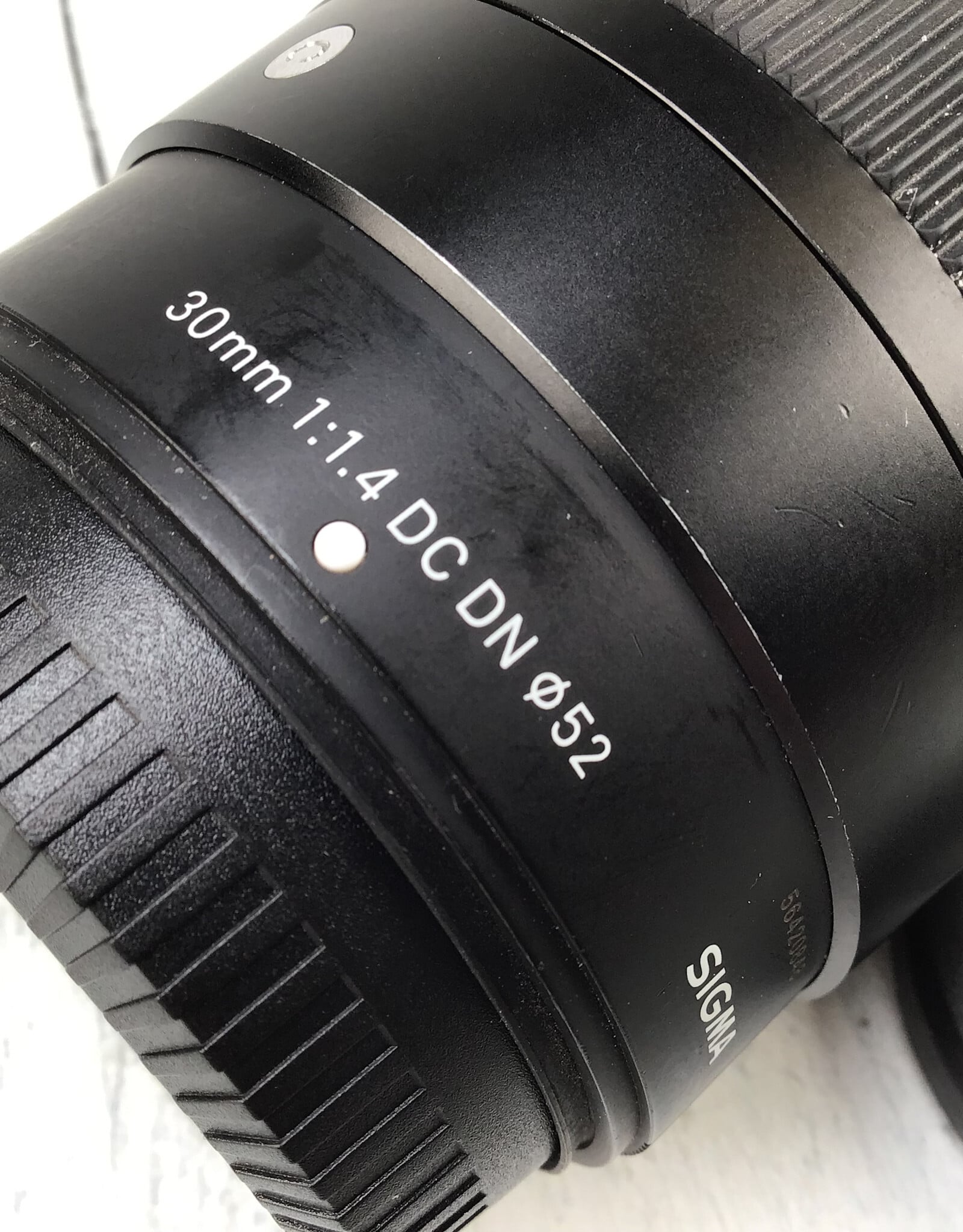 SIGMA Sigma 30mm f1.4 DC DN Lens for Fuji Used Good