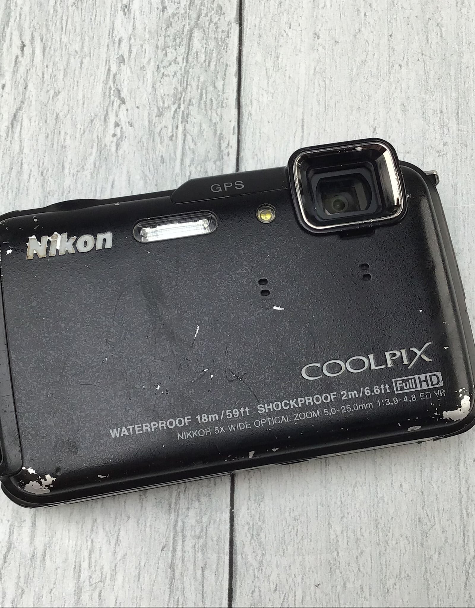 NIKON Nikon Coolpix AW110 Camera w/ Promaster Charger Used Fair