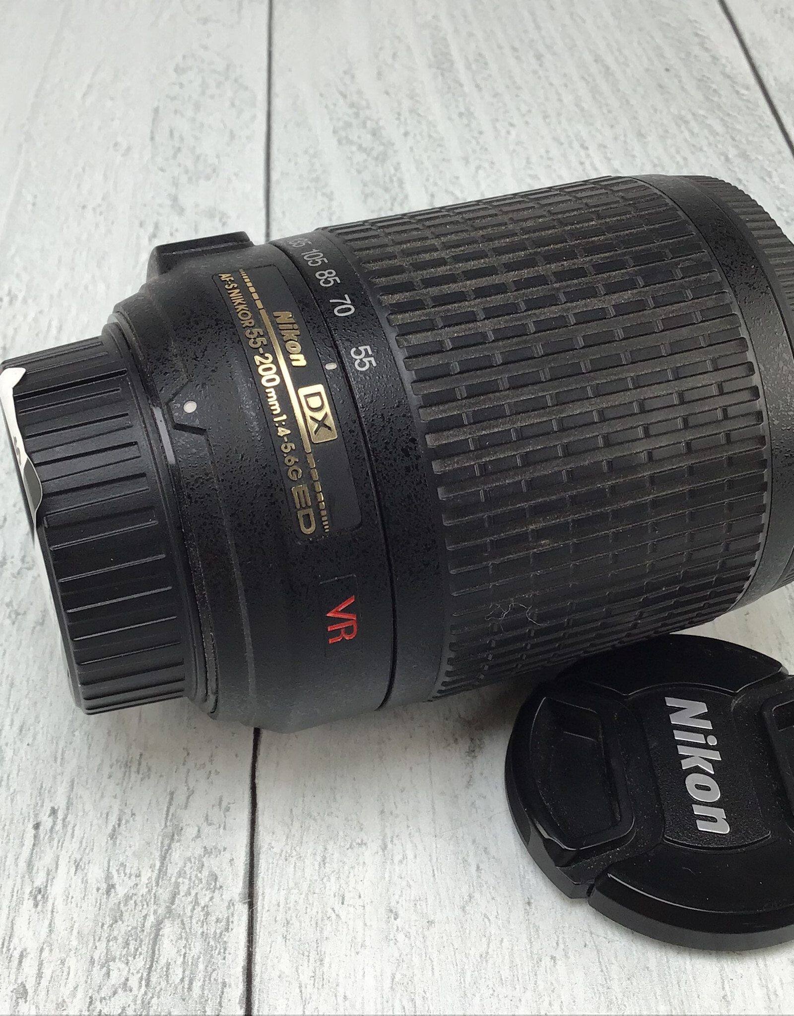 NIKON Nikon AF-S Nikkor 55-200mm f4-5.6 DX VR Lens Used Good