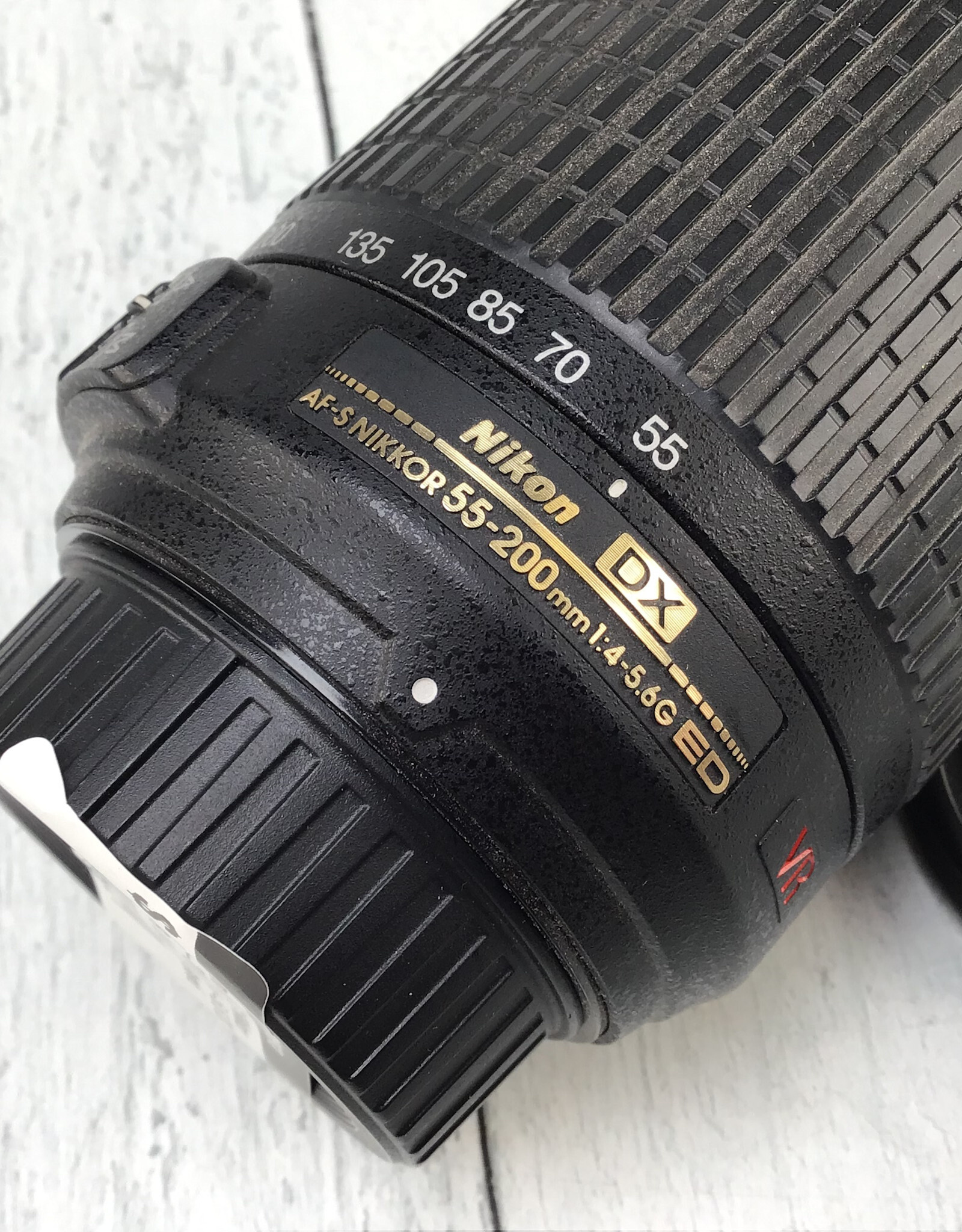 NIKON Nikon AF-S Nikkor 55-200mm f4-5.6 DX VR Lens Used Good