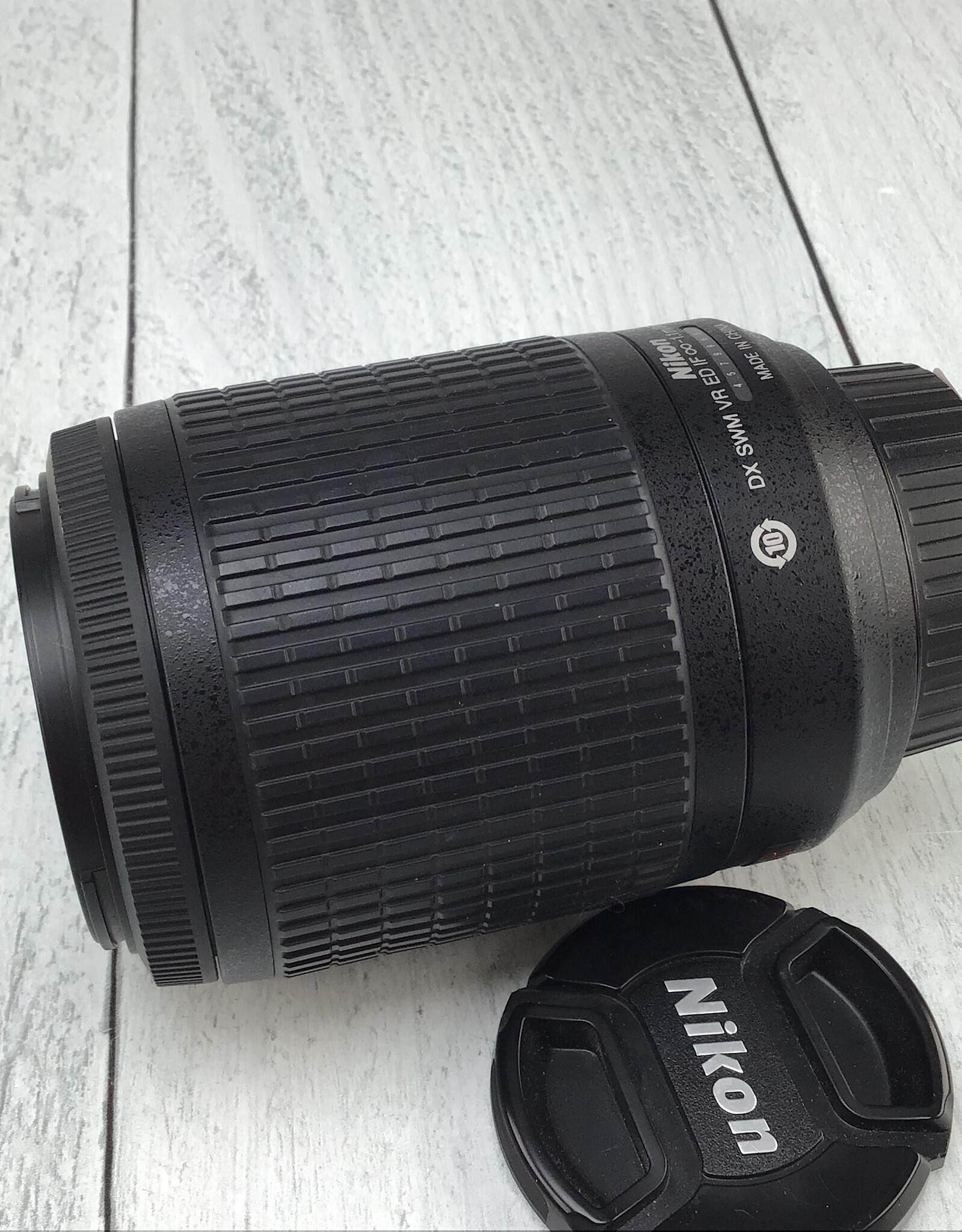 NIKON Nikon AF-S Nikkor 55-200mm f4-5.6 DX VR Lens Used Good