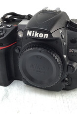 NIKON Nikon D7000 Camera Body No Charger Used Good