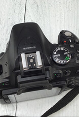 NIKON Nikon D5200 Camera Body No Charger Used Good
