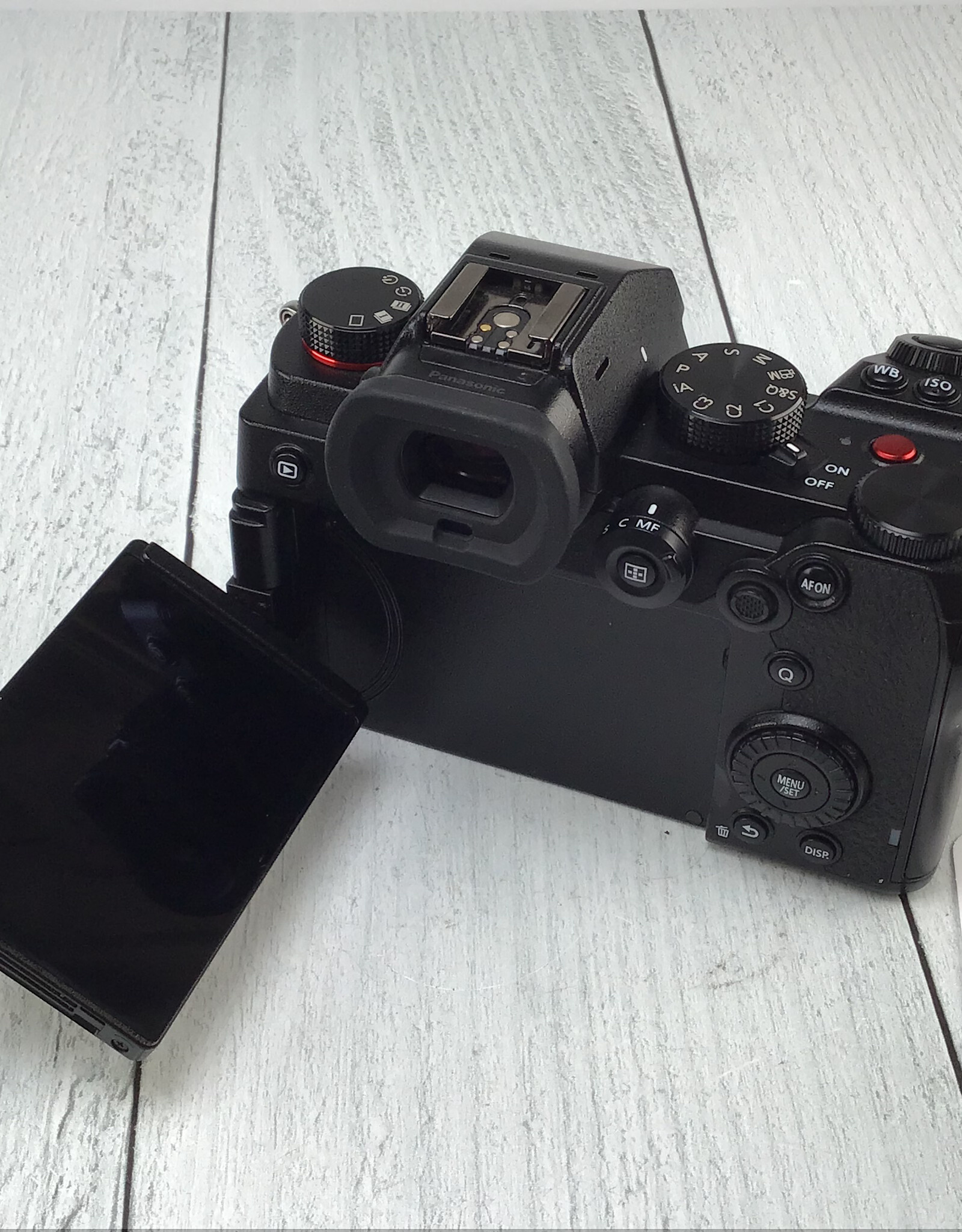 PANASONIC Panasonic Lumix S5 Camera Body Only Used Good