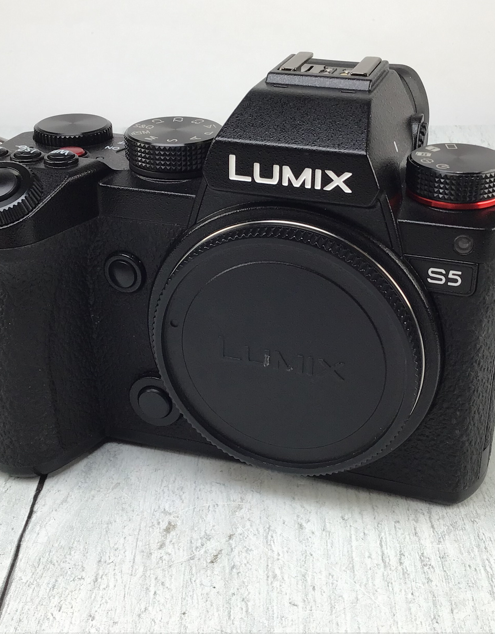 PANASONIC Panasonic Lumix S5 Camera Body Only Used Good