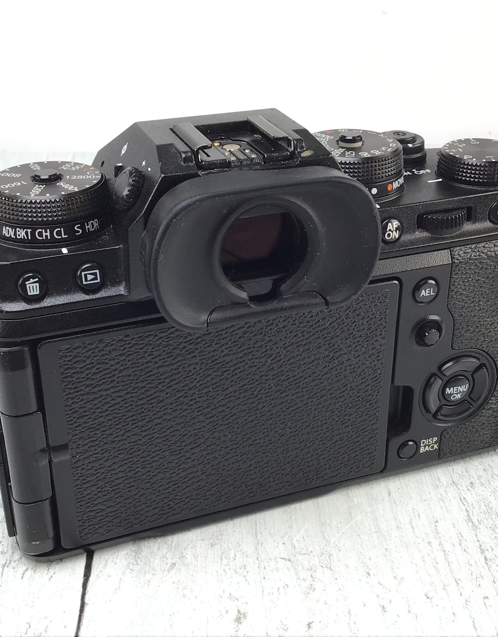 FUJI Fuji X-T4 Camera Body Black Used Good
