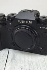FUJI Fuji X-T4 Camera Body Black Used Good