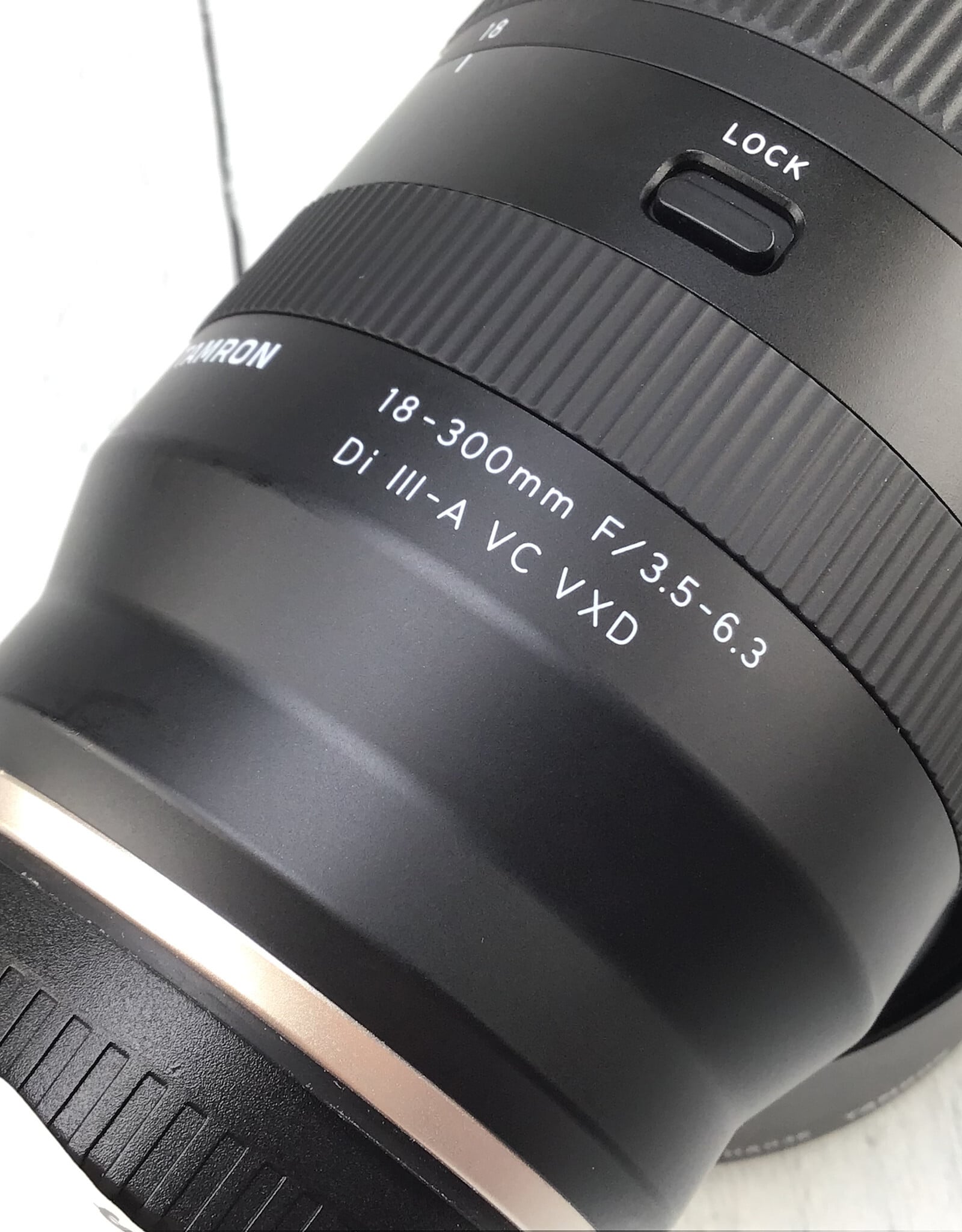 TAMRON Tamron 18-300mm f3.5-6.3 Di III-A VC VXD Lens for Fuji Used Good